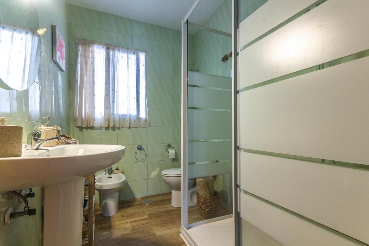 Апартаменти 2Br Flat - Aircon - 5 Min Walk To Benidorm Beach Екстер'єр фото